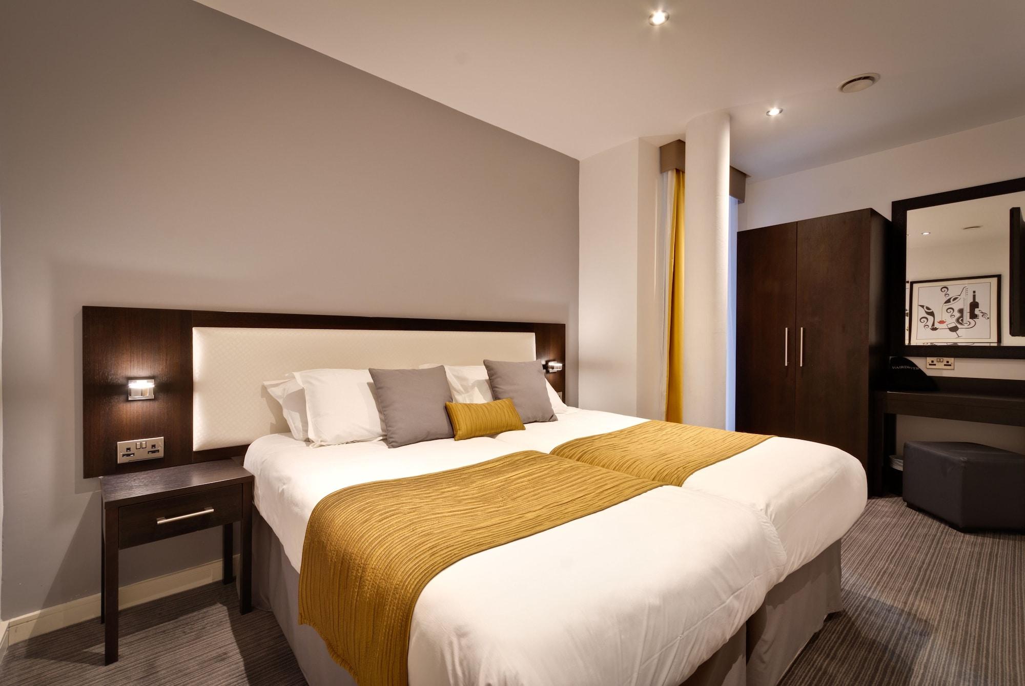 Epic Apartments Seel Street Ливърпул Екстериор снимка