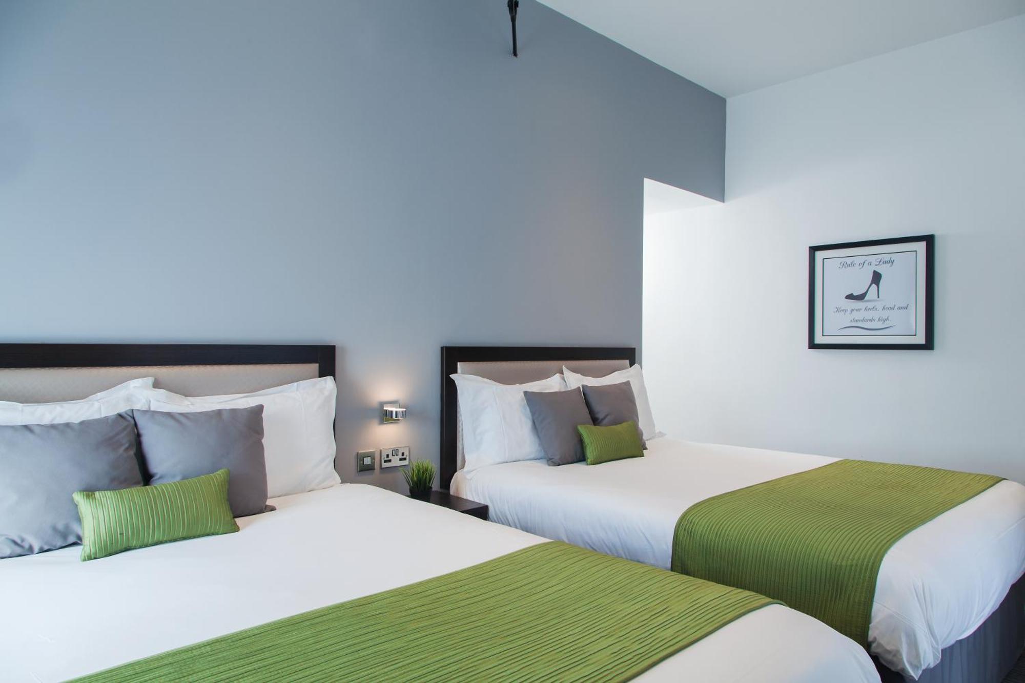 Epic Apartments Seel Street Ливърпул Екстериор снимка