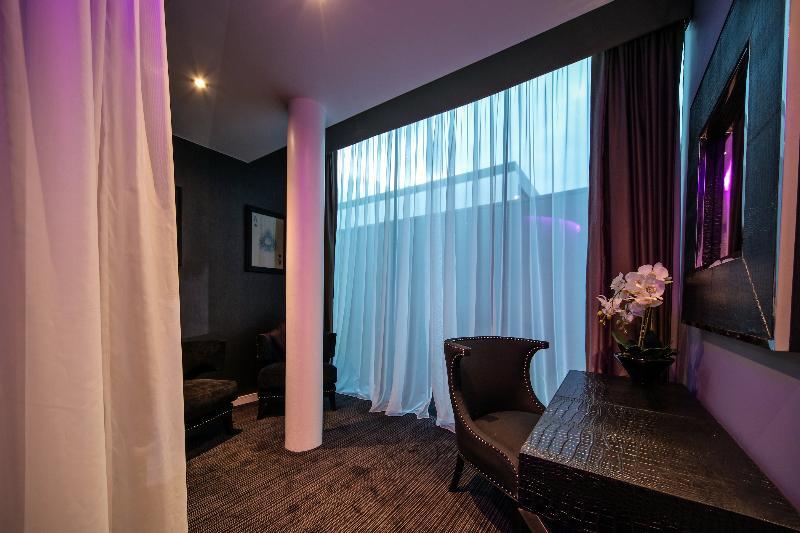 Epic Apartments Seel Street Ливърпул Екстериор снимка